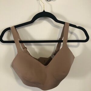 Lululemon Seamless Tan Bra